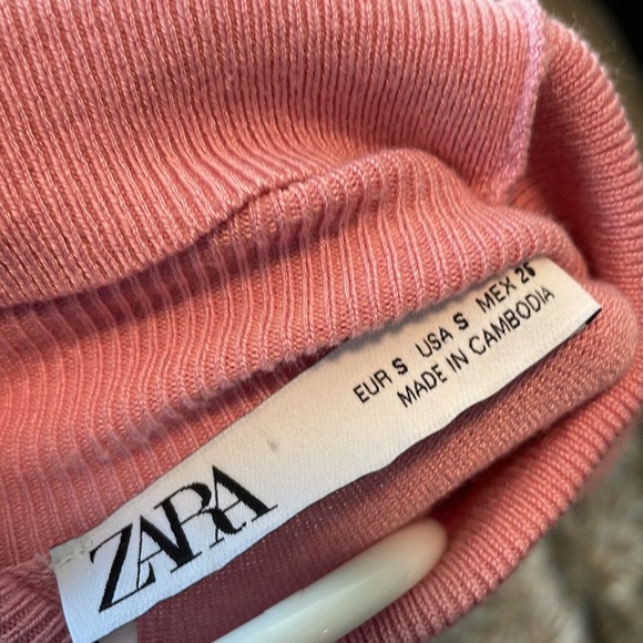 Zara sweater - Picture 2 of 2